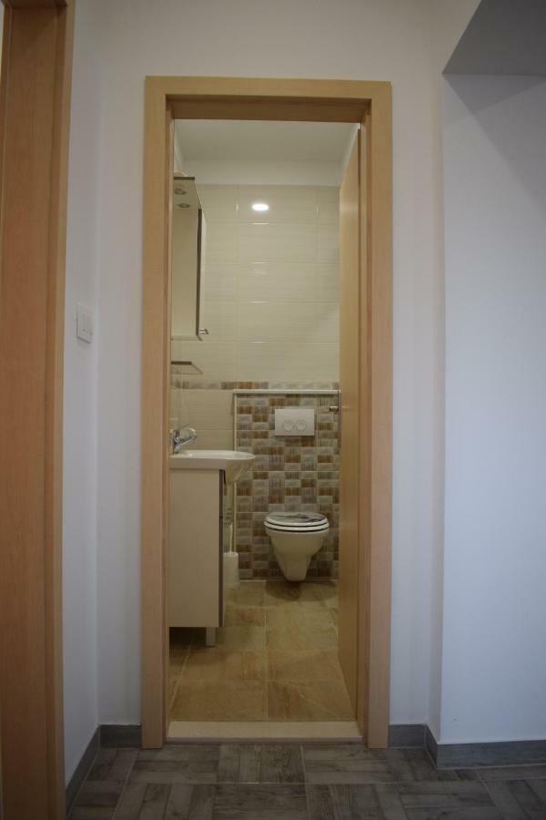 Apartman Dani-Podstrana Apartamento Exterior foto