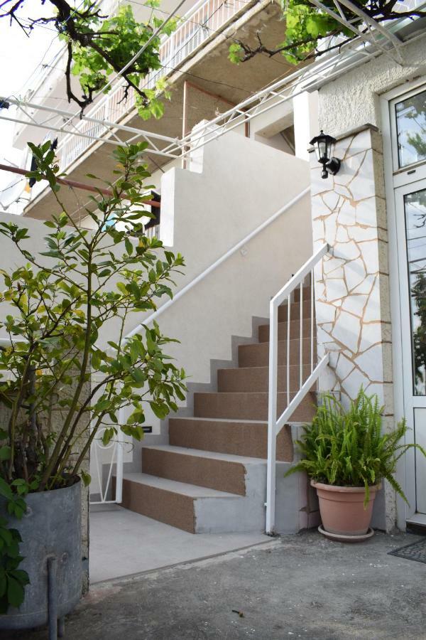Apartman Dani-Podstrana Apartamento Exterior foto