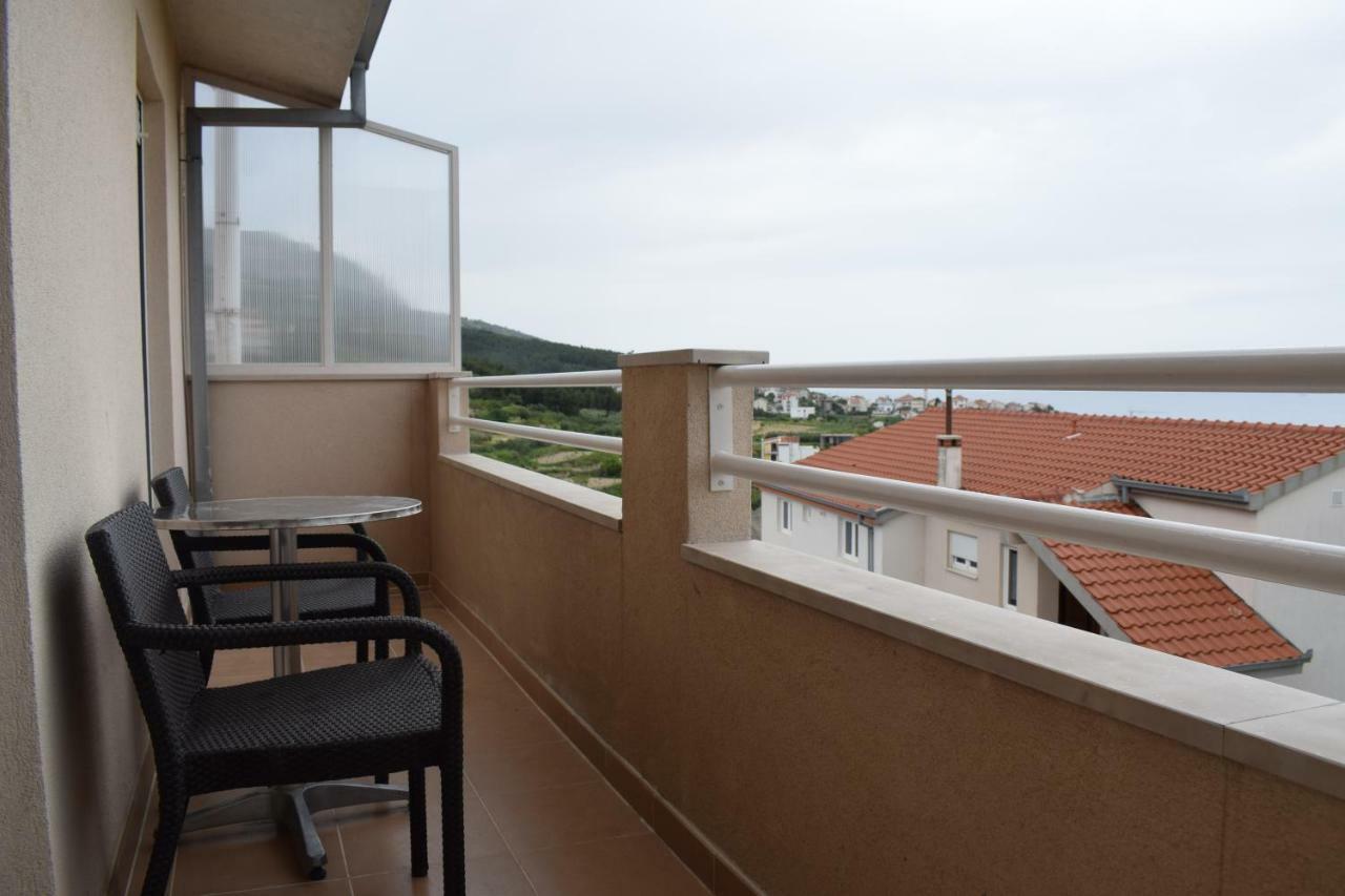 Apartman Dani-Podstrana Apartamento Exterior foto