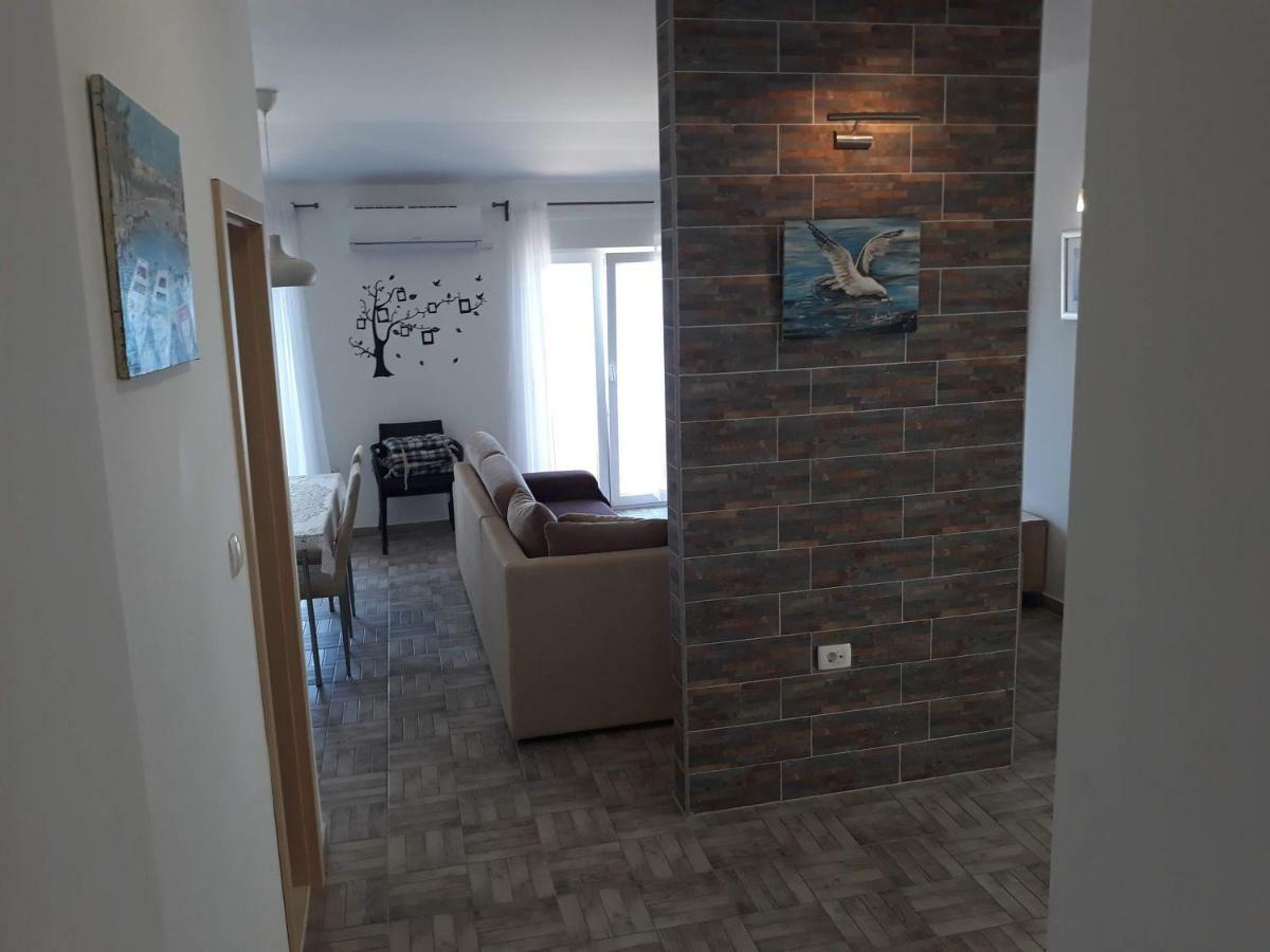 Apartman Dani-Podstrana Apartamento Exterior foto
